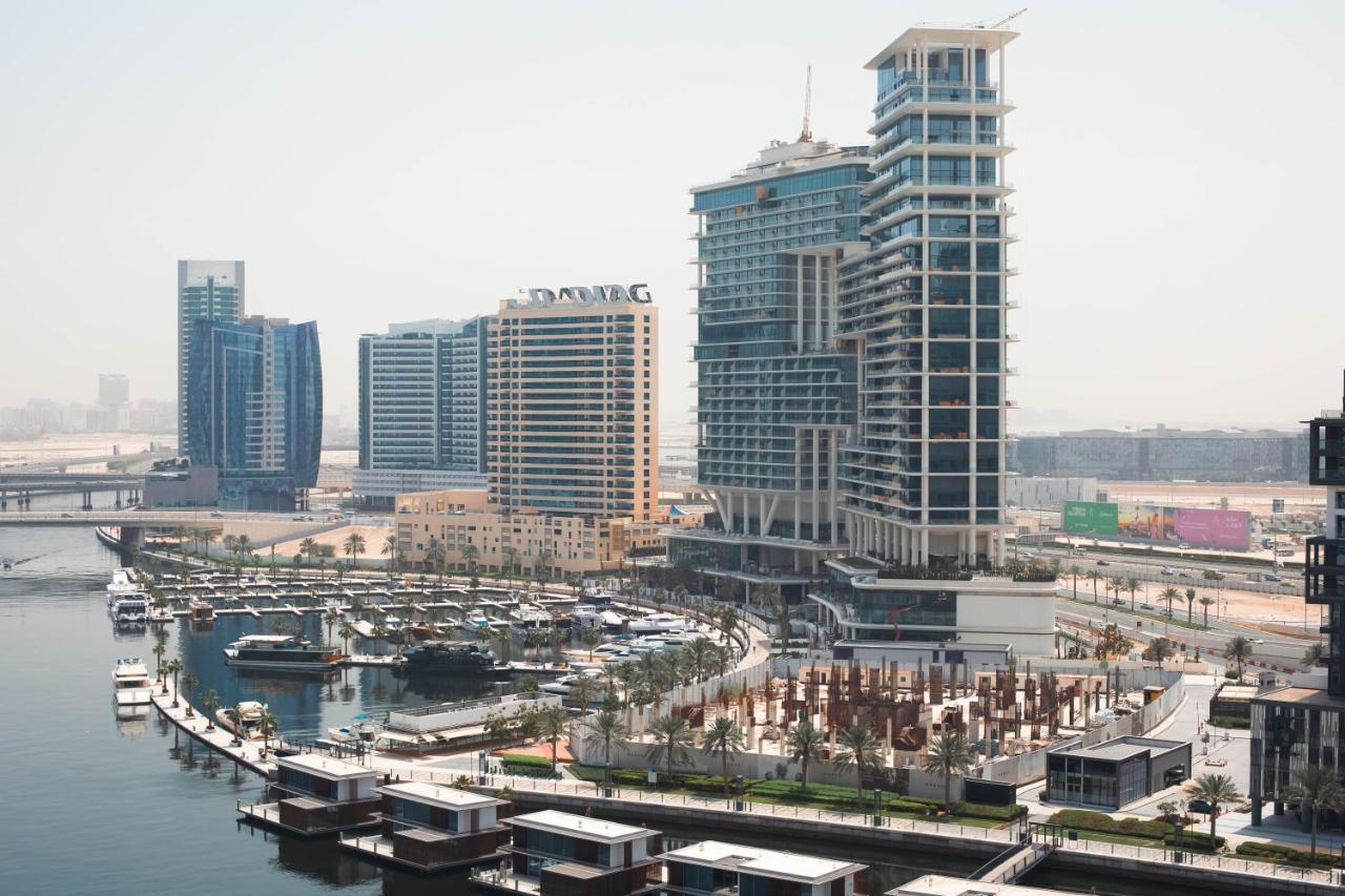 Simply Comfort In J One Tower شقة *