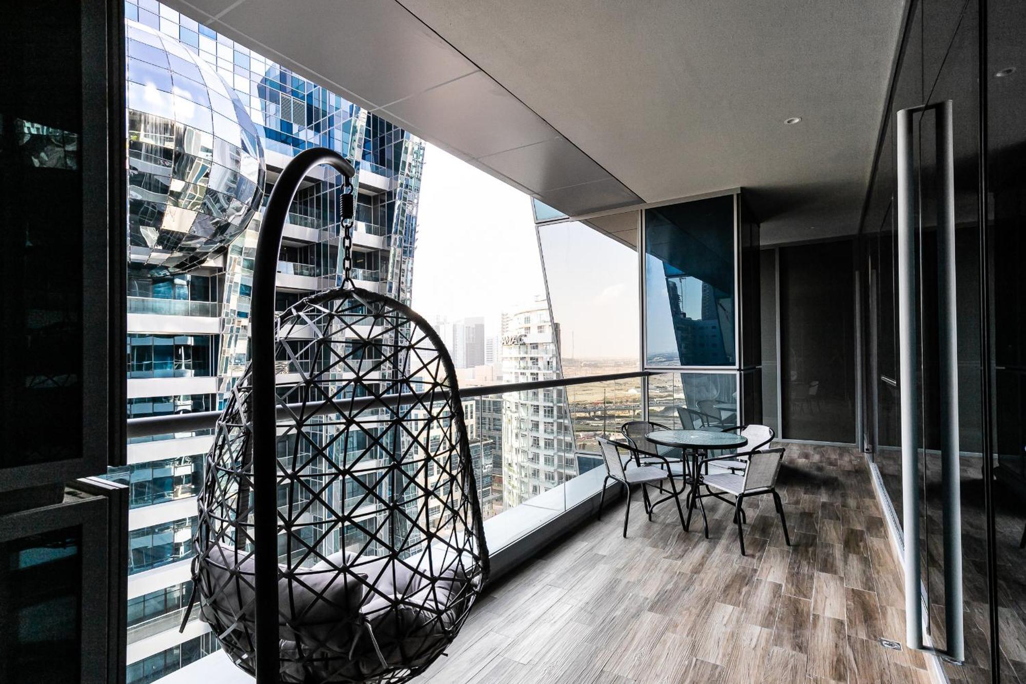 Appartamento Simply Comfort In J One Tower *