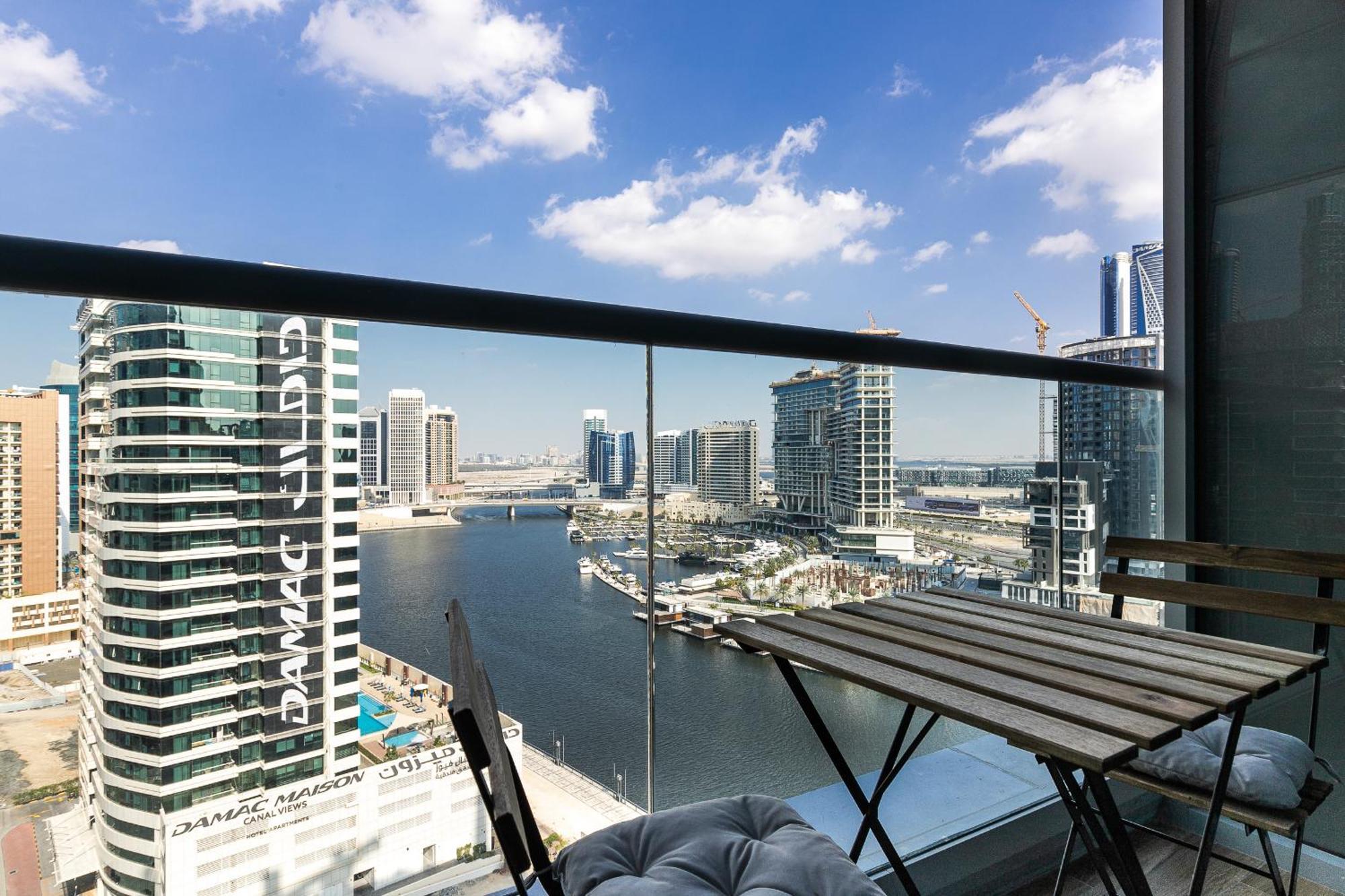 Appartamento Simply Comfort In J One Tower Dubai